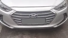 Used Hyundai Elantra 2.0 S MT in Delhi