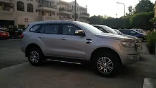 Used Ford Endeavour Titanium 3.2 4x4 AT in Gurgaon