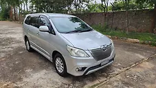 Used Toyota Innova 2.5 VX 7 STR BS-IV in Bangalore