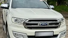 Used Ford Endeavour Trend 3.2 4x4 AT in Nashik