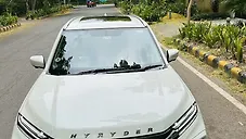 Used Toyota Urban Cruiser Hyryder V NeoDrive Cafe White and Midnight Black in Delhi