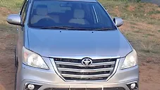 Used Toyota Innova 2.5 VX BS IV 8 STR in Bangalore