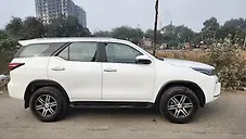 Used Toyota Fortuner 4X2 MT 2.7 Petrol in Faridabad