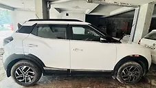 Used Mahindra XUV300 AX5 1.2 Petrol in Delhi