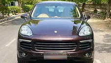 Used Porsche Cayenne Platinum Edition in Delhi