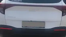 Used Kia Carens Premium 1.5 Petrol 7 STR in Muzaffarpur
