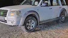 Used Ford Endeavour 3.0L 4x4 AT in Bhuj