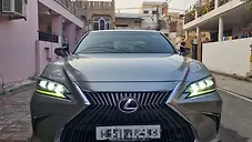Used Lexus ES 300h in Lucknow