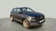 Used Hyundai Venue S 1.2 Petrol in Hyderabad