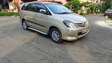 Used Toyota Innova 2.5 G 8 STR BS-IV in Kolkata
