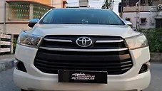 Used Toyota Innova Crysta 2.4 G 8 STR [2016-2017] in Kolkata