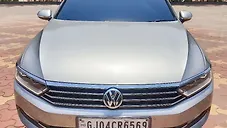 Used Volkswagen Passat Highline in Ahmedabad