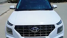 Used Hyundai Venue SX Plus 1.0 Turbo DCT in Ahmedabad
