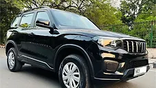 Used Mahindra Scorpio Z4 Petrol MT 7 STR [2022] in Delhi