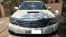Used Toyota Fortuner 3.0 4x2 MT in Hyderabad