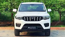 Used Mahindra Scorpio Z4 Petrol AT 7 STR [2022] in Delhi