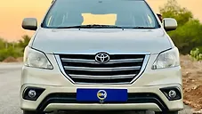 Used Toyota Innova 2.5 EV PS 7 STR BS-III in Ahmedabad