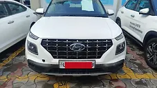 Used Hyundai Venue SX Plus 1.0 Turbo DCT in Lucknow