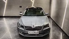 Used Skoda Superb L&K TSI AT in Delhi