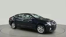 Used Hyundai Elantra 2.0 S MT in Navi Mumbai