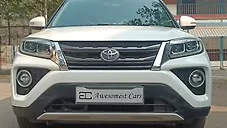Used Toyota Urban Cruiser Mid Grade AT in Mumbai
