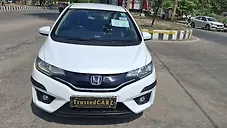 Used Honda Jazz V AT Petrol in Lucknow