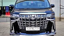 Used Toyota Alphard 3.5 Gas AT in Mumbai