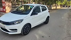 Used Tata Tiago XT CNG [2022-2023] in Delhi