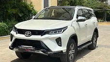 Used Toyota Fortuner 2.8 4x2 AT [2016-2020] in Bangalore