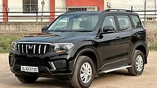 Used Mahindra Scorpio Z4 Petrol MT 7 STR [2022] in Delhi