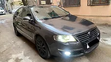 Used Volkswagen Passat 1.8L TSI in Delhi