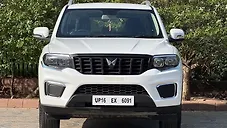 Used Mahindra Scorpio Z2 Petrol MT 7 STR in Delhi