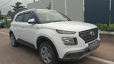 Used Hyundai Venue S 1.2 Petrol in Vadodara