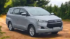 Used Toyota Innova Crysta 2.4 G 8 STR [2016-2017] in Mumbai