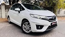 Used Honda Jazz V AT Petrol in Mumbai