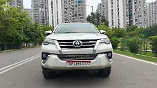 Used Toyota Fortuner 2.8 4x2 AT [2016-2020] in Noida