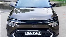Used Kia Carens Prestige Plus 1.4 Petrol MT 7 STR in Delhi