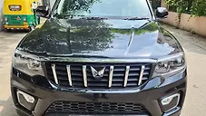 Used Mahindra Scorpio Z2 Petrol MT 7 STR in Delhi