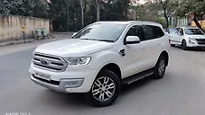 Used Ford Endeavour Titanium 3.2 4x4 AT in Delhi