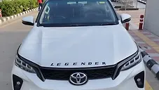 Used Toyota Fortuner 2.8 4X2 AT in Delhi