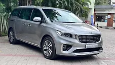 Used Kia Carnival Prestige 9 STR in Chennai