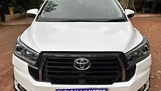 Used Toyota Innova Crysta VX 8 STR in Kolkata