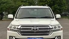 Used Toyota Land Cruiser LC 200 VX in Ludhiana