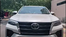 Used Toyota Fortuner 4X2 AT 2.7 Petrol in Delhi