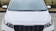 Used Kia Carnival Limousine Plus 7 STR in Mumbai