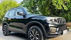Used Mahindra Scorpio Z4 Petrol MT 7 STR [2022] in Delhi