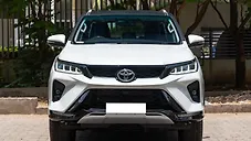 Used Toyota Fortuner 4X2 AT 2.8 Legender in Mumbai