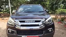 Used Isuzu MU-X 4x2 in Hyderabad