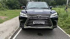 Used Lexus LX 570 in Delhi