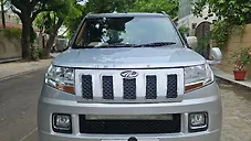 Used Mahindra TUV300 T8 in Ghaziabad